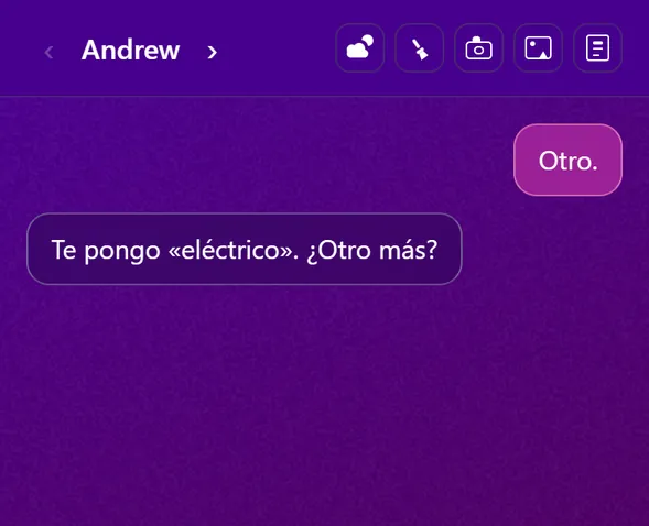 Paisaje eléctrico, violeta y magenta
